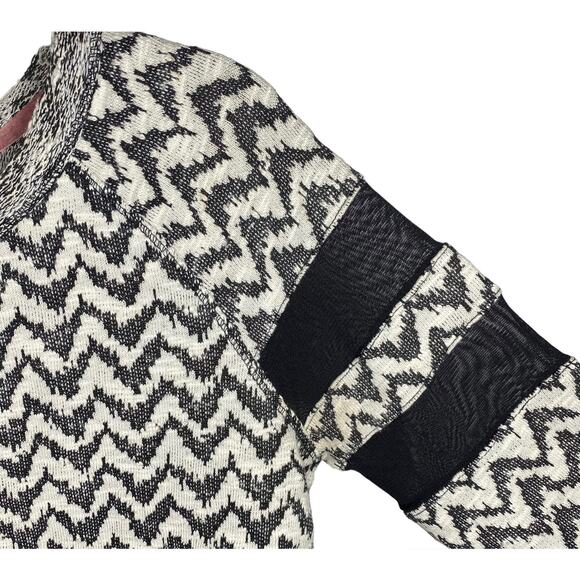 Rewind Sweater Mesh Sleeves Knit Geometric Stripes Cream Black Womens Size Small - Picture 3 of 5